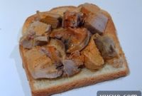 Crispy Toast Topped with Rich Monkfish Liver Crostini