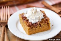 Ultimate Pumpkin Crunch Cake Recipe for Fall Dessert