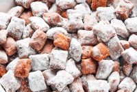 Crunchy Peanut Butter Muddy Buddies Recipe