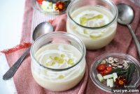 Creamy Apple and Celeriac Soup Recipe for Fall Comfort
