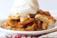Classic Homemade Apple Pie Recipe with Flaky Crust