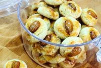Classic Chinese Almond Cookies: Recipe & Baking Tips