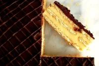 Vanilla No-Bake Biscuit Cake Recipe for Quick Desserts