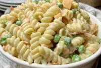 Creamy Italian-Style Pasta Salad with Tangy Dressing