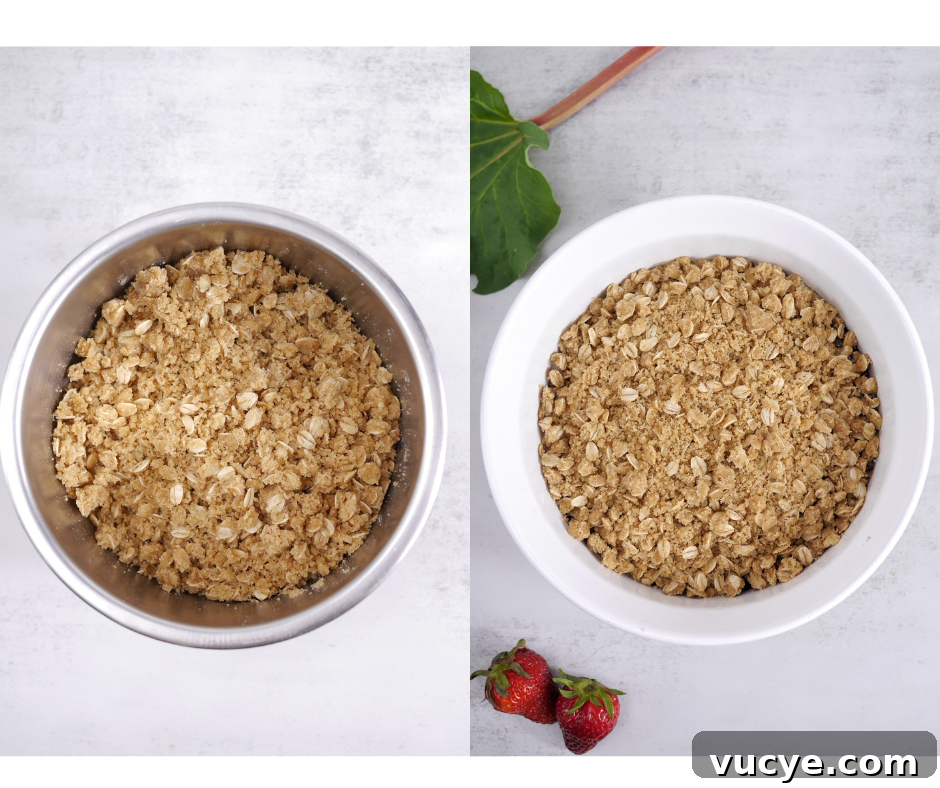 Amish-Style Strawberry Rhubarb Crisp Recipe 5 img 11082 4