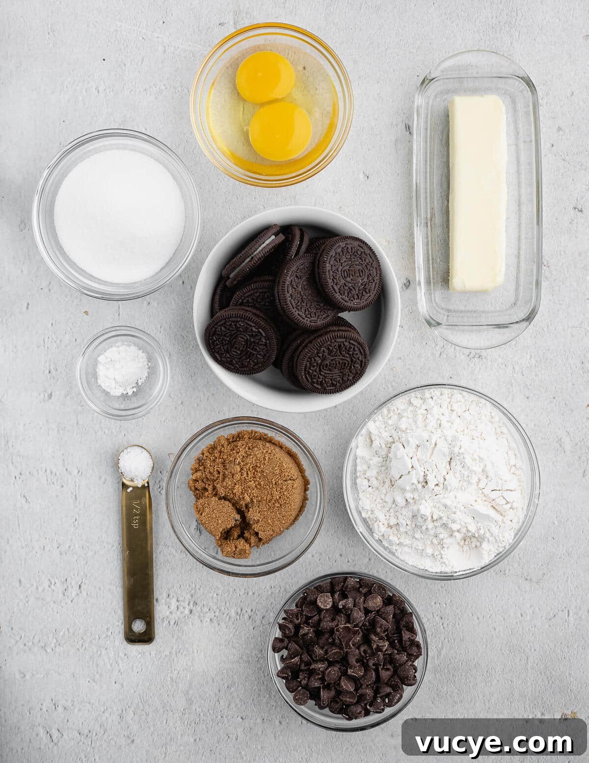Oreo Chocolate Chip Cookies Recipe — Crispy Edges, Chewy Center 3 eggs, butter, Oreos, sugar, all-purpose flour, chocolate chips, brown sugar, baking powder, salt.