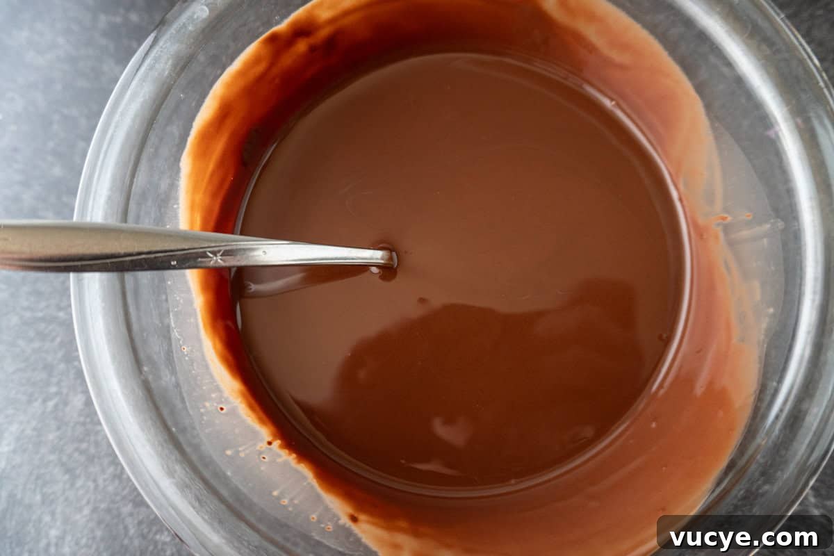 melted candy melts and coconut oil in bowl.