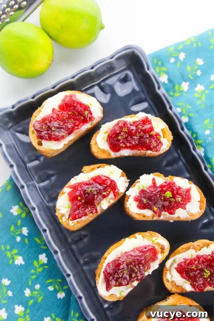 cranberry cream cheese crostini