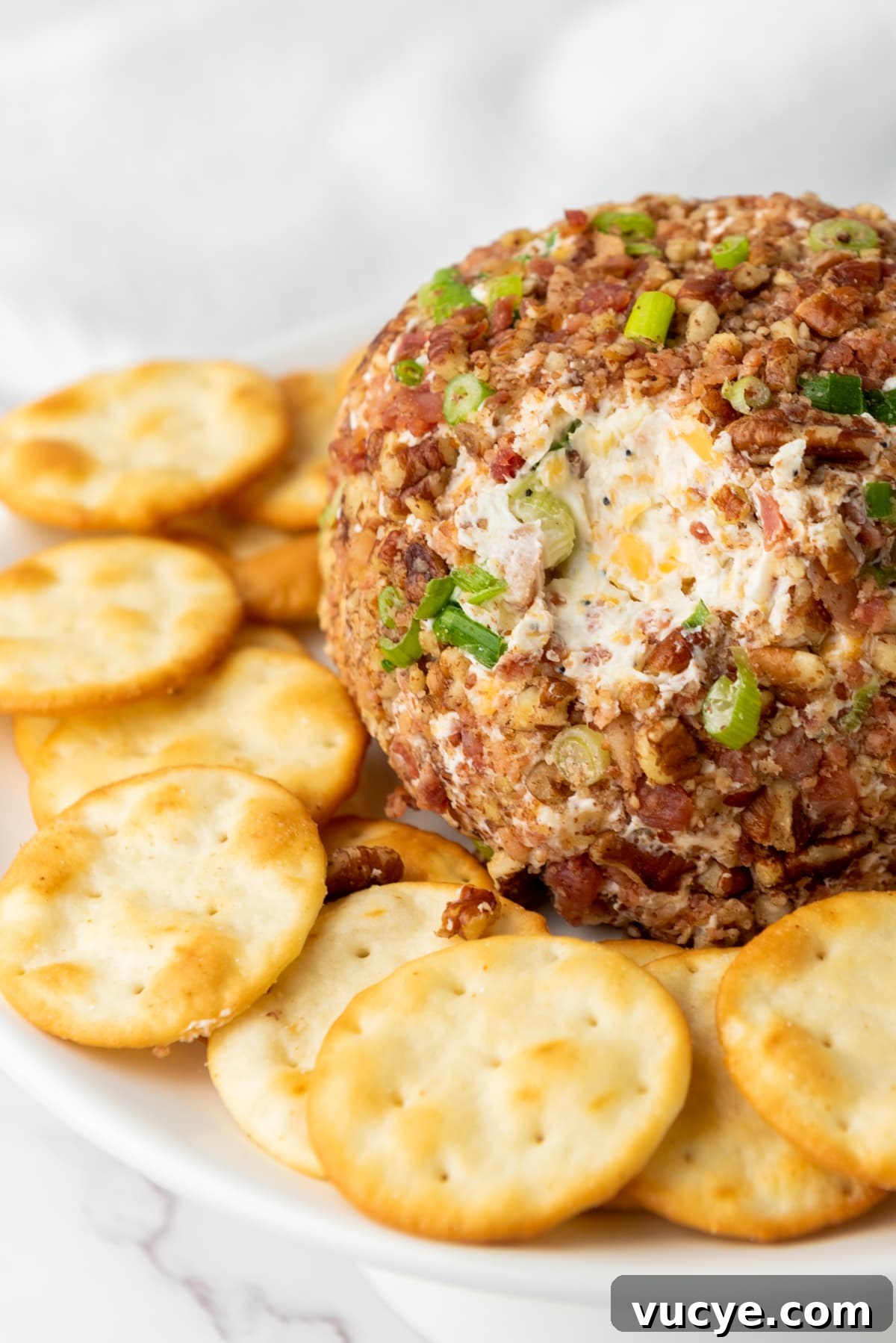 bacon pecan cheese ball
