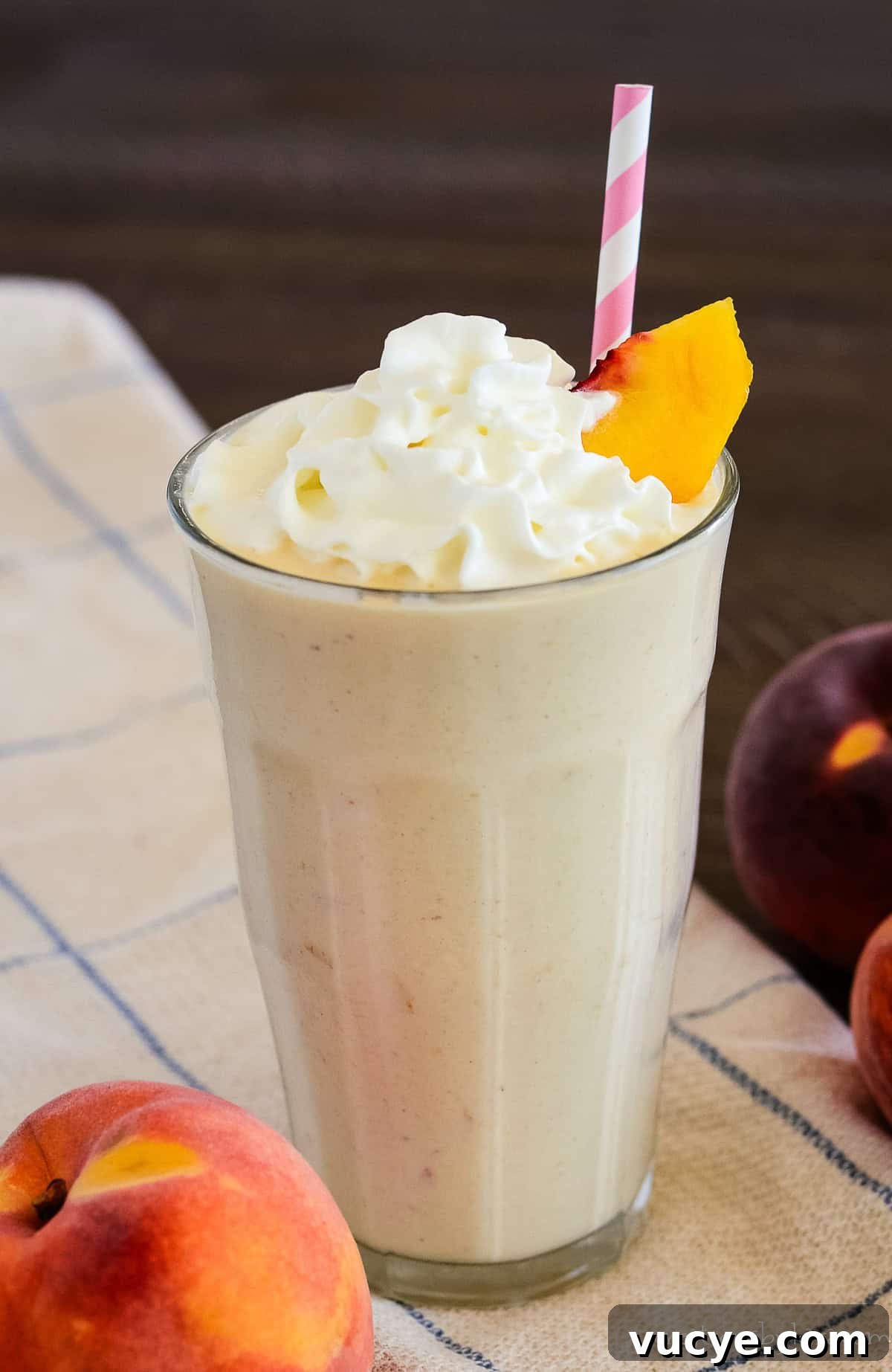 Homemade Peach Milkshake Recipe: Creamy Fresh Peach Shake 4 shake with fresh peaches