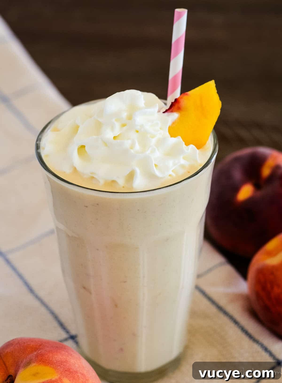 Homemade Peach Milkshake Recipe: Creamy Fresh Peach Shake 7 img 284 7