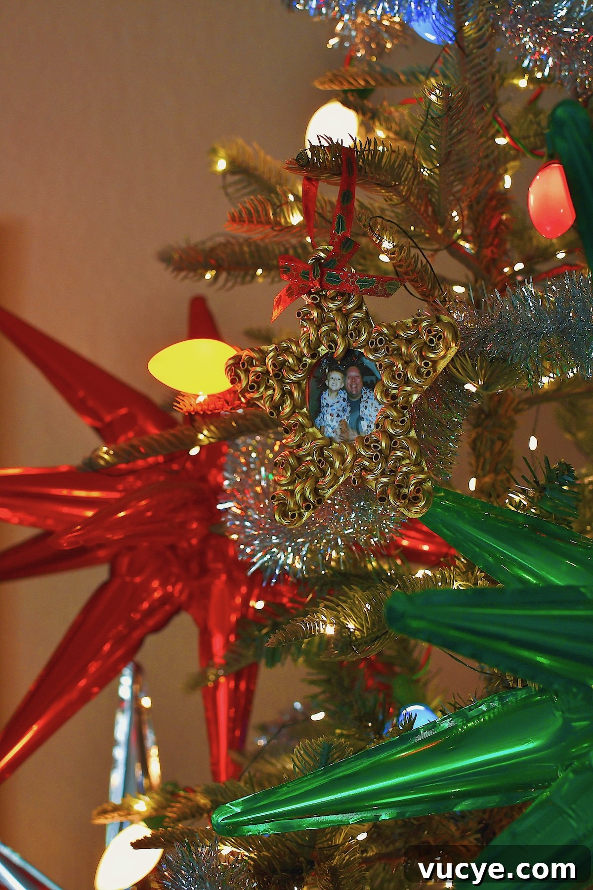 Handmade Pasta Christmas Ornaments: DIY Holiday Decorating Ideas 2 Macaroni Start Pasta Christmas Ornament, on a beautifully decorated tree.