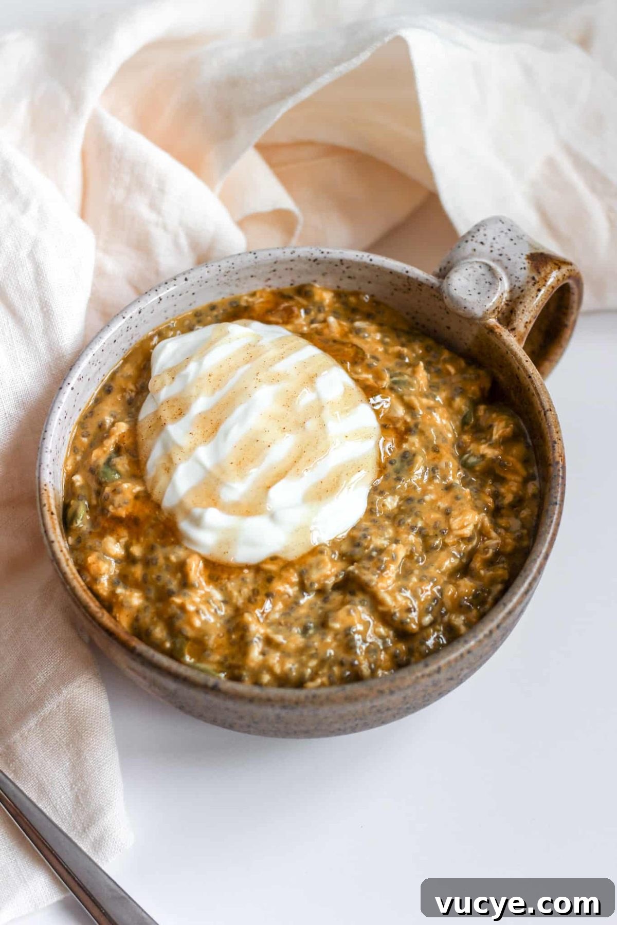 Healthy Pumpkin Overnight Oats Healthy Pumpkin Spice Overnight Oatmeal with Yogurt and Honey