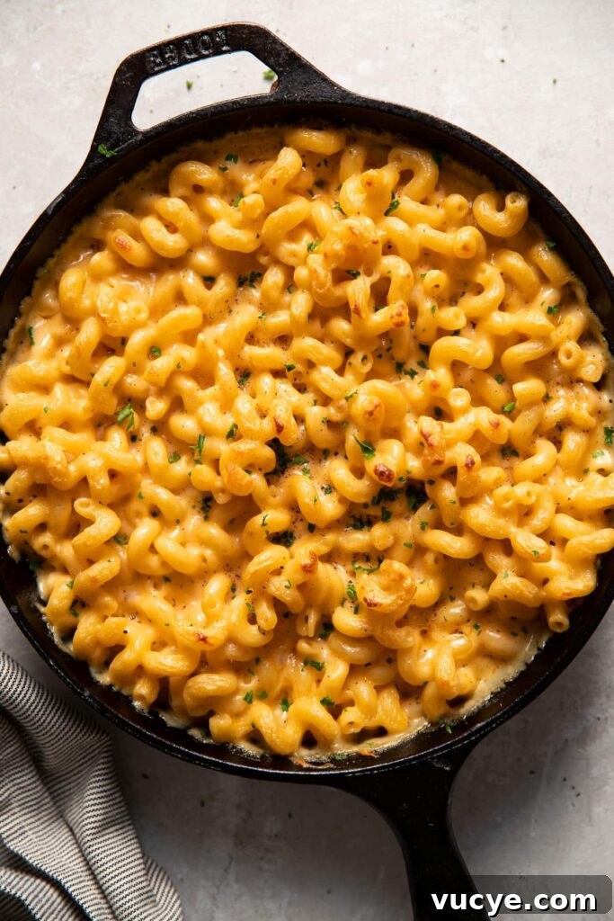 baked mac and cheese in a skillet