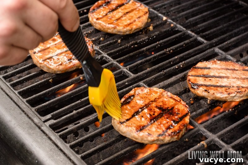 Hawaiian Teriyaki Turkey Burgers with Pineapple Glaze 9 Here's a tasty twist on a classic grilled burger - Hawaiian Teriyaki Turkey Burgers! These delicious burgers are very quick and simple to make and a favorite with the whole family, including kids! Get the easy recipe here and try them today!