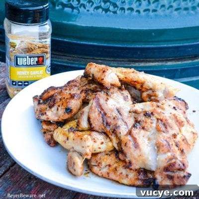Caprese Salad: Fresh Tomato, Mozzarella & Basil Recipe 11 Grilled chicken no longer has to be dry and tough with this simple method for how to make the best grilled chicken recipe with boneless, skinless chicken thighs and honey garlic seasoning.