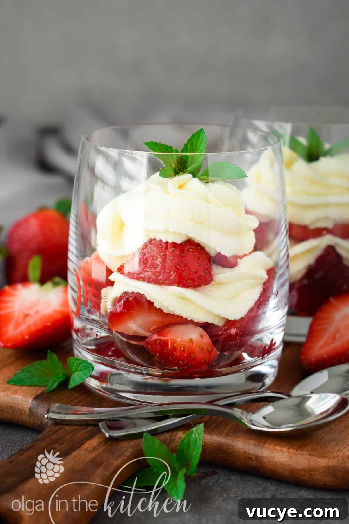 Strawberry and Cream Dessert Recipe: Quick Layered Treat 2 Strawberries and Cream Dessert: sugared fresh strawberries and a vanilla-flavored sweetened whipped cream make up this easy and delicious no-bake dessert the perfect treat for summer days. The perfect dessert for summer parties! olgainthekitchen.com