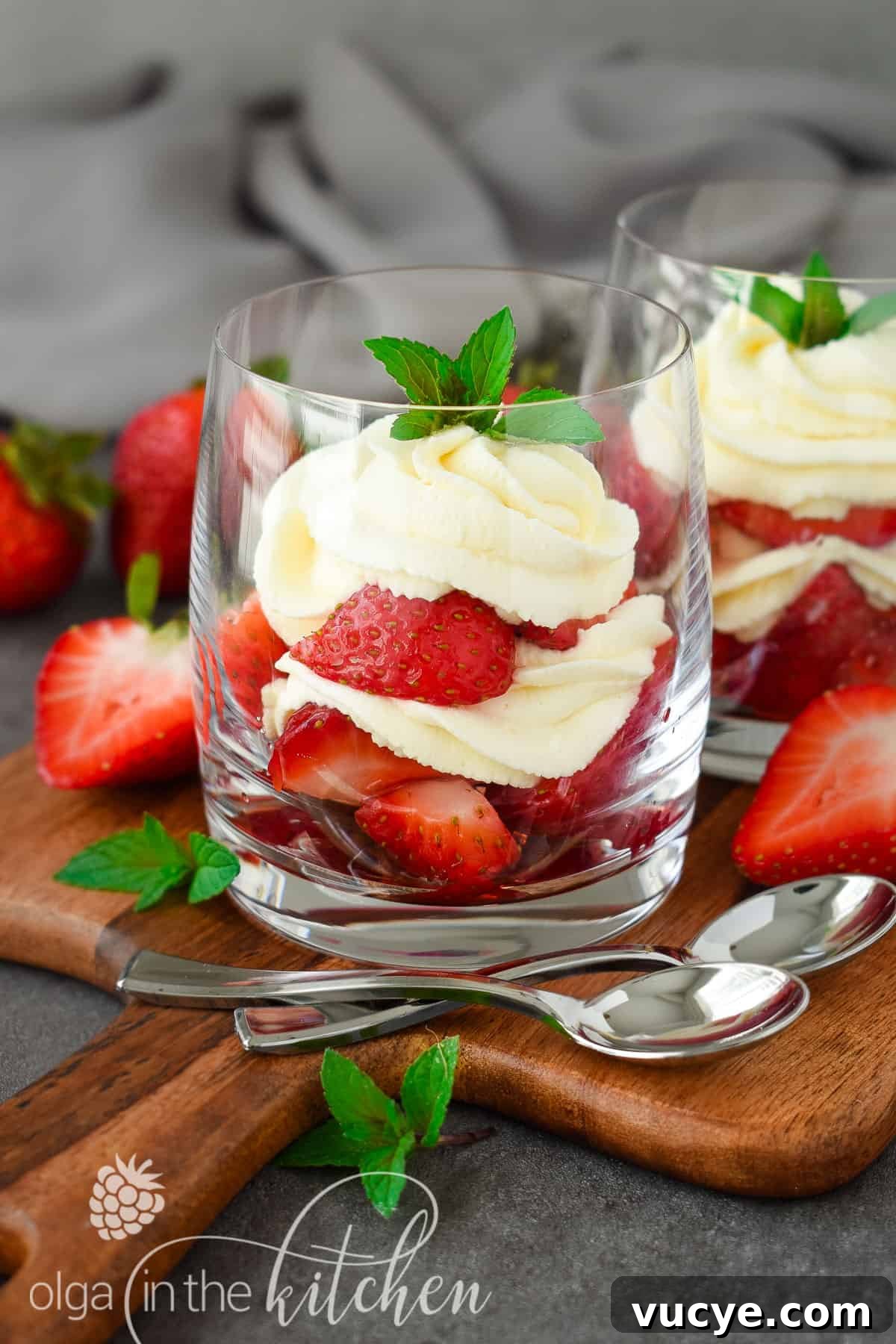 Strawberry and Cream Dessert Recipe: Quick Layered Treat 8 Strawberries and Cream Dessert: sugared fresh strawberries and a vanilla-flavored sweetened whipped cream make up this easy and delicious no-bake dessert the perfect treat for summer days. The perfect dessert for summer parties! olgainthekitchen.com