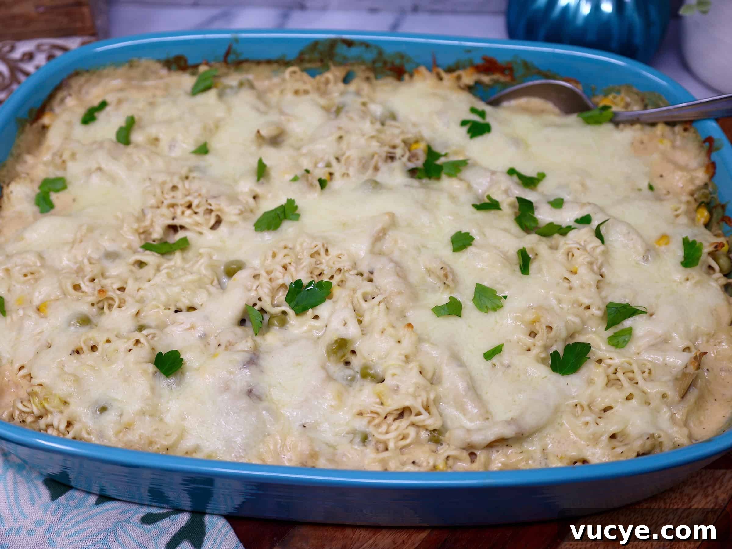 ramen chicken alfredo bake