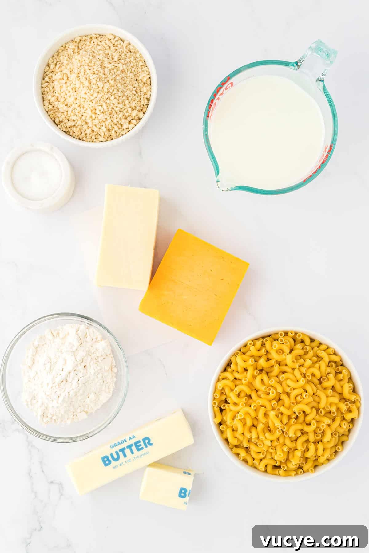 Creamy Baked Macaroni and Cheese Casserole Recipe 4 ingredients to make baked macaroni and cheese