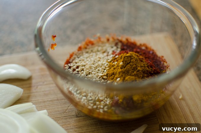Spicy Pork and Squid Stir-Fry (Osam Bulgogi) Recipe 4 Sauce ingredients combined in a small bowl.